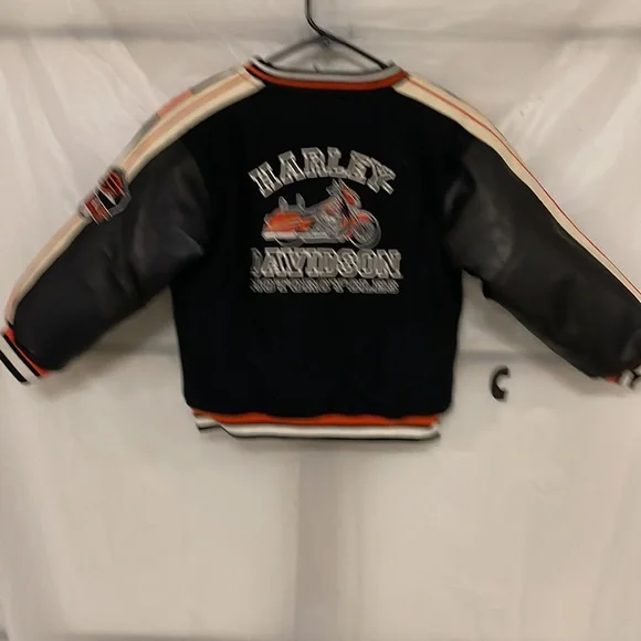 Jacket - Picture 3 of 4